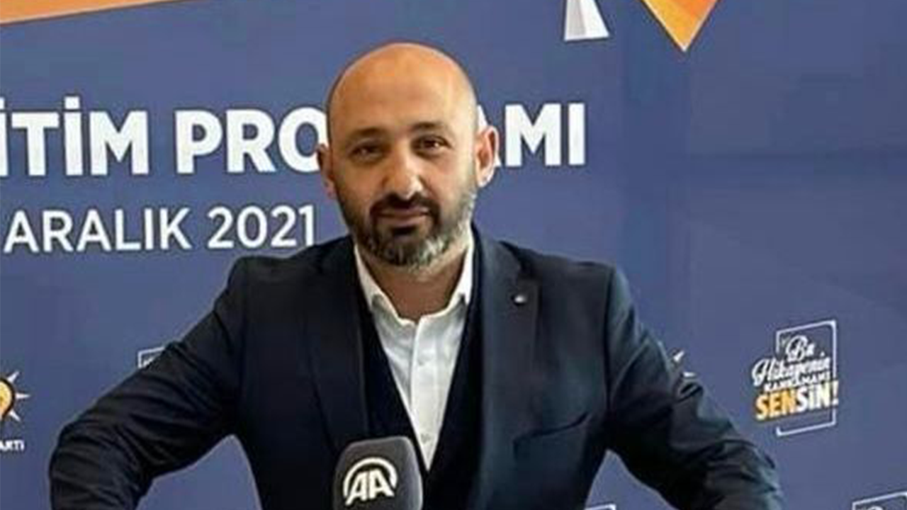 Önder Karakaş: İzmit Belediyesi aile şirketi mi?