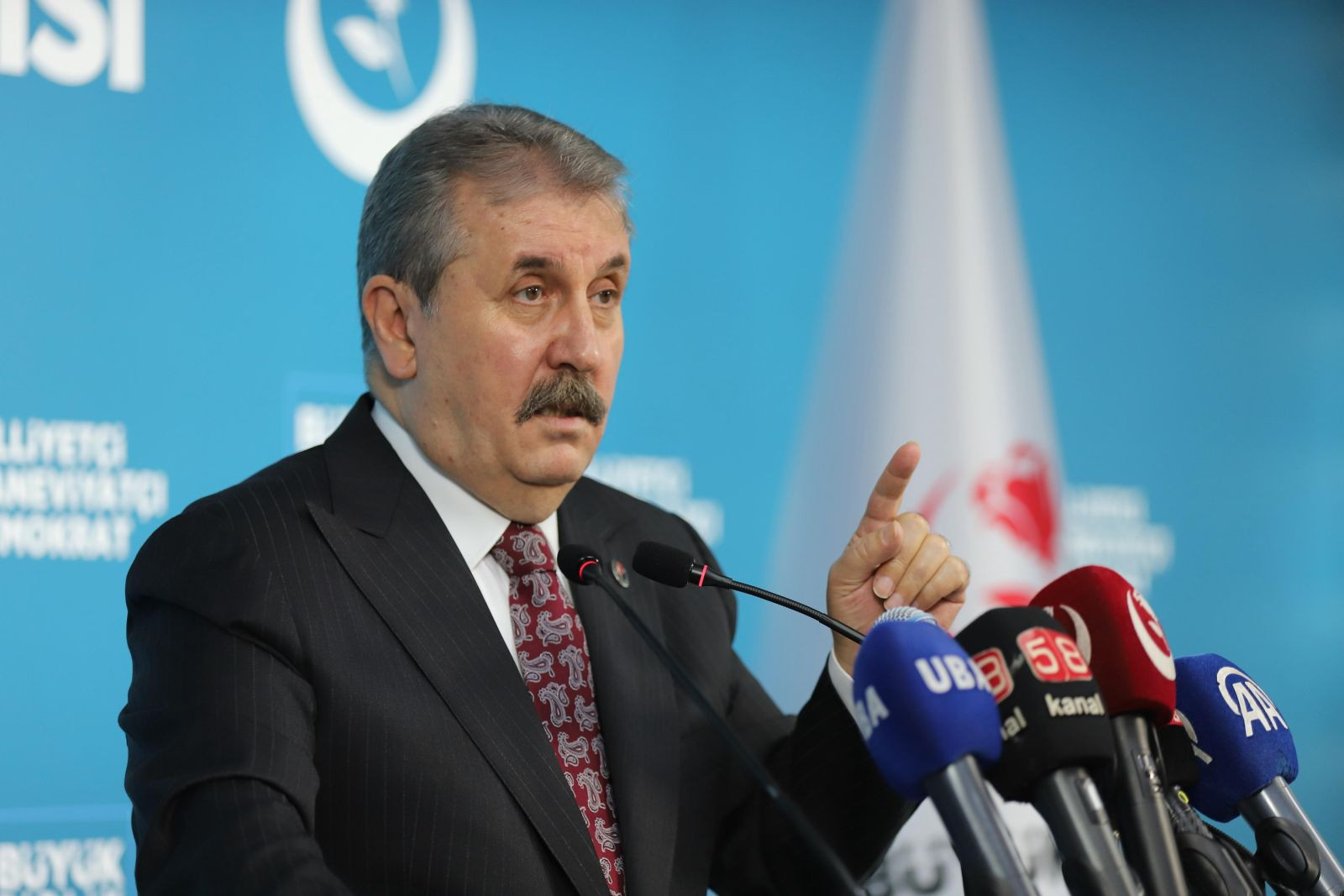 Cumhur İttifak'ta çatlak derinleşiyor! Desticiden PKK resti! - Resim: 1