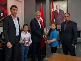 İstifa ederek yeni partisine katılan belediye başkanının ilk icraatı dikkat çekti! - Resim: 3