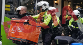 İzmit'te hareketli dakikalar! Polise saldıran sürücü gözaltında