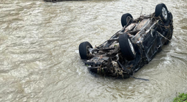 Dereye sürüklenen otomobil ertesi gün ortaya çıktı