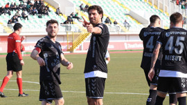 Ahmet Sağat eski kulübüne doğru…