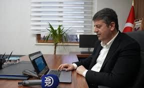 Ev hapsine teki gösterdi! Partisinden istifa etti! - Resim: 3