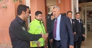 İstifa ederek yeni partisine katılan belediye başkanının ilk icraatı dikkat çekti! - Resim: 2