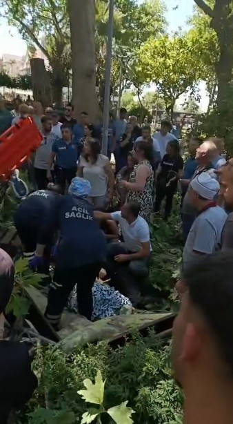 Genç öğretmen Kocaeli'yi yasa boğdu - Resim : 2