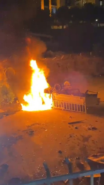 Freni boşaldı, dere yatağına düştü... Aniden alev topuna döndü! - Resim : 4