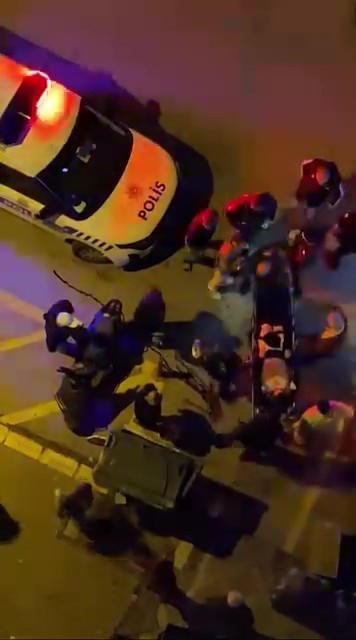 Kocaeli'de bir kişi sokak ortasında vuruldu! - Resim : 3