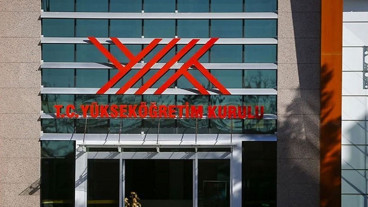 YÖK, yurt dışı FETÖ/PDY ile bağlantılı kurumların listesini açıkladı