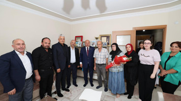 Zinnur Büyükgöz ve Resul Kurt'tan şehit ailesine ziyaret