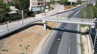Gebze’deki üst geçit asansörüne bakım çalışması