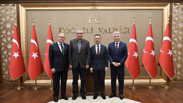 Ziraat Bankası ve Türk Ticaret Bankası Yöneticilerinden, Vali İlhami Aktaş'a ziyaret