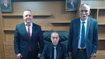 MHP’nin yeni il başkanı makamına oturdu!