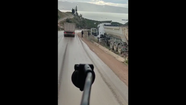 Freni boşaldı! Sürücünün hamlesi faciayı önledi