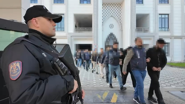 “Call center” dolandırıcılığı operasyonu: 30 kişi yakalandı... Kocaeli’de 22 milyonluk vurgun!