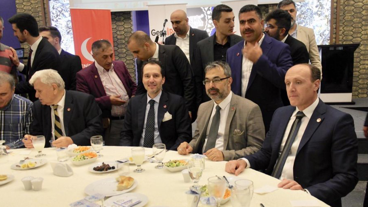 Fatih Erbakan iftara geliyor!