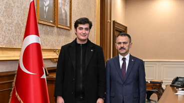 İzmit MTAL öğrencisi Said Ramazan Alparslan, İlhami Aktaş'ı ziyaret etti