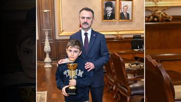 Matematik ve satranç birincisi Hasan Kemal'den İlhami Aktaş'a ziyaret