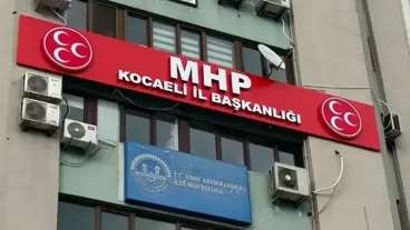 MHP Karamürsel İlçe Başkanı Yaşar Gülfidan istifa etti!