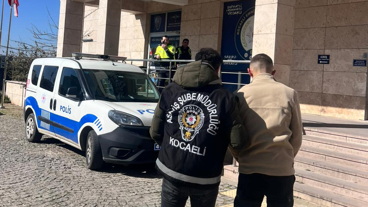 Aranan dolandırıcı yakalandı!