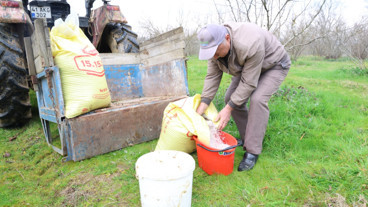 Binlerce çiftçiye gübre desteği