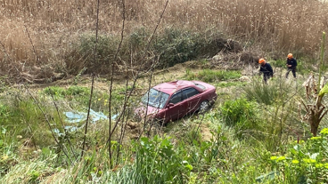 Kocaeli'de el freni boşalan araç 40 metre aşağıya uçtu!