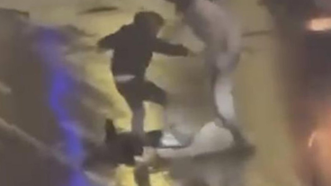 Tekme ve yumruklarla darp edilen kişinin saldırganları yakalandı