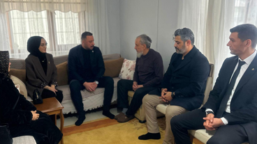 MHP Başiskele İlçe Teşkilatı’ndan Yaşlılar Haftası ziyaretleri: Duygu dolu anlar yaşandı