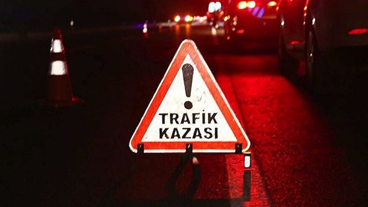 Kocaeli'de iki ticari araç çarpıştı! 1'i ağır 4 kişi yaralandı
