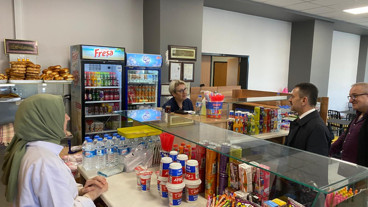 Vali İlhami Aktaş, güne İzmit Mimar Sinan Anadolu Lisesi ziyareti ile başladı