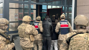 Parayı ver, askerlikten muaf ol! Kocaeli’de “Çürük” raporu satan şebeke çökertildi