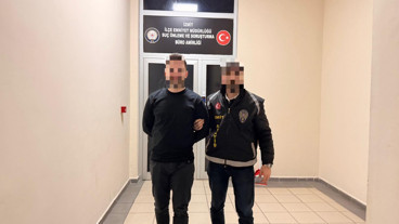 Hapis cezası ile aranıyordu, yakayı ele verdi!