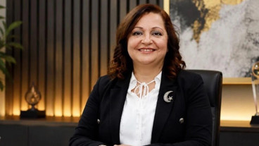 CHP Afyonkarahisar Belediye Başkanı Burcu Köksal Kimdir Nerelidir? Burcu Köksal'ın Eşi Kim?