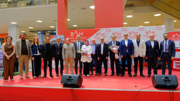 Kansere karşı sesler yükseldi: Sağlık, eğitim ve sanat tek çatı altında buluştu