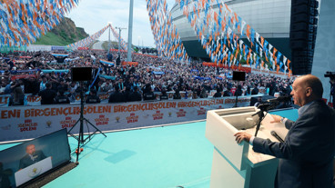 Erdoğan Kocaeli’de gençlere Terörsüz Türkiye’yi anlattı