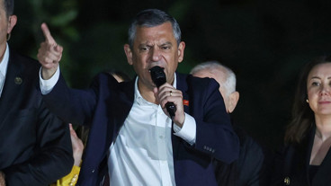 Özel, Kılıçdaroğlu'yla görüşmesini anlattı: En kısa zamanda sandık istiyoruz, kurultay istiyoruz