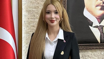 Barbie Kaymakam Tuğçe Orhan Kimdir? Burdur Vali Yardımcısı Tuğçe Orhan Kaç Yaşında?