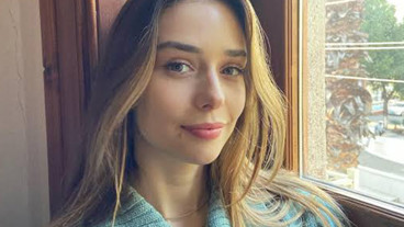 Altı Üstü İstanbul Duru Kim? Afra Karagöz Hangi Dizilerde Oynadı?