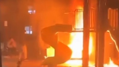Bursa'da korkutan yangın! Çocuk parkı alev alev yandı