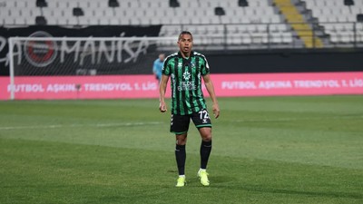 Rivas, Kocaelispor taraftarının gönlüne girdi