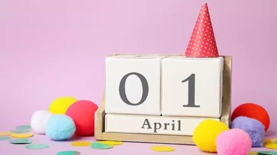 KAHKAHA TUFANINA HAZIR OLUN | Eşe Dosta Yapabileceğiniz 1 Nisan Şakaları! En Komik 1 Nisan Şakaları