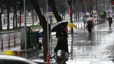 Meteoroloji'den 4 il için sağanak yağış uyarısı geldi!