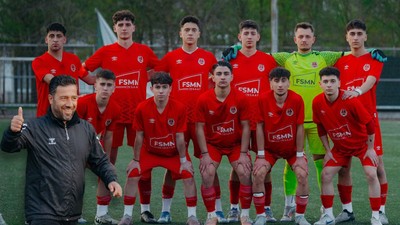 Kullar’ın gençleri de ŞAMPİYON!