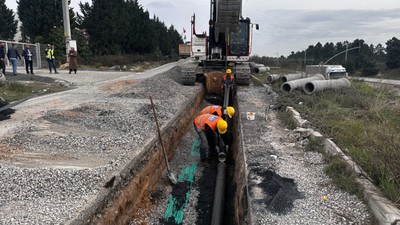 Çayırova'da yeni altyapı hatları yapılıyor