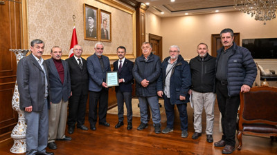 Kocaeli Camii ve Kur’an Kursları Dernekleri Federasyon Yönetimi, Vali İlhami Aktaş'ı ziyaret etti