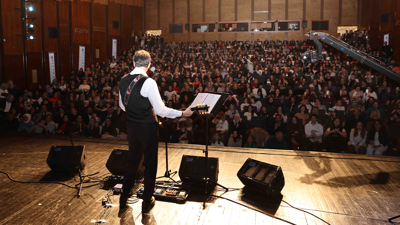 Kocaeli halkı Barış Manço'yu yad etti!