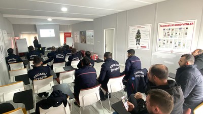 Kocaeli Büyükşehir Belediyesi'nden itfaiye personeline kurtarma eğitimi!