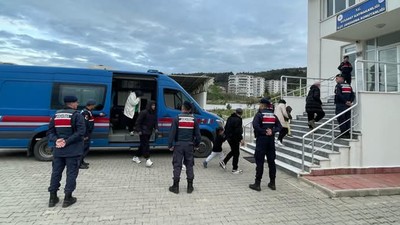 Çanakkale’de 22 düzensiz göçmen yakalandı
