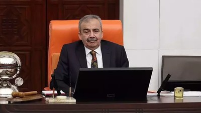 Sırrı Süreyya Önder hastaneye kaldırıldı! Detaylar haberimizde...