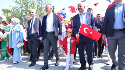 23 Nisan coşkusu Gebze'den başladı