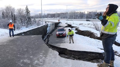 Uzman isimlerden deprem uyarısı: Yıkım kapının eşiğinde!